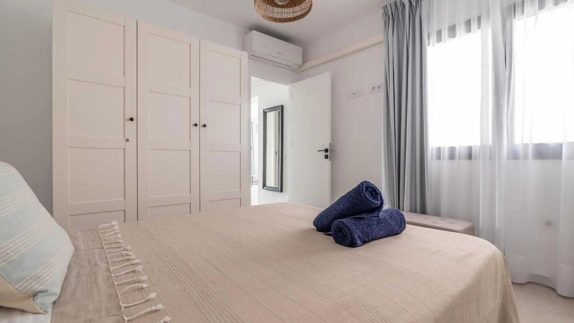 Seascape Pool, Air Con, View, Adult Only Apartamento Corralejo