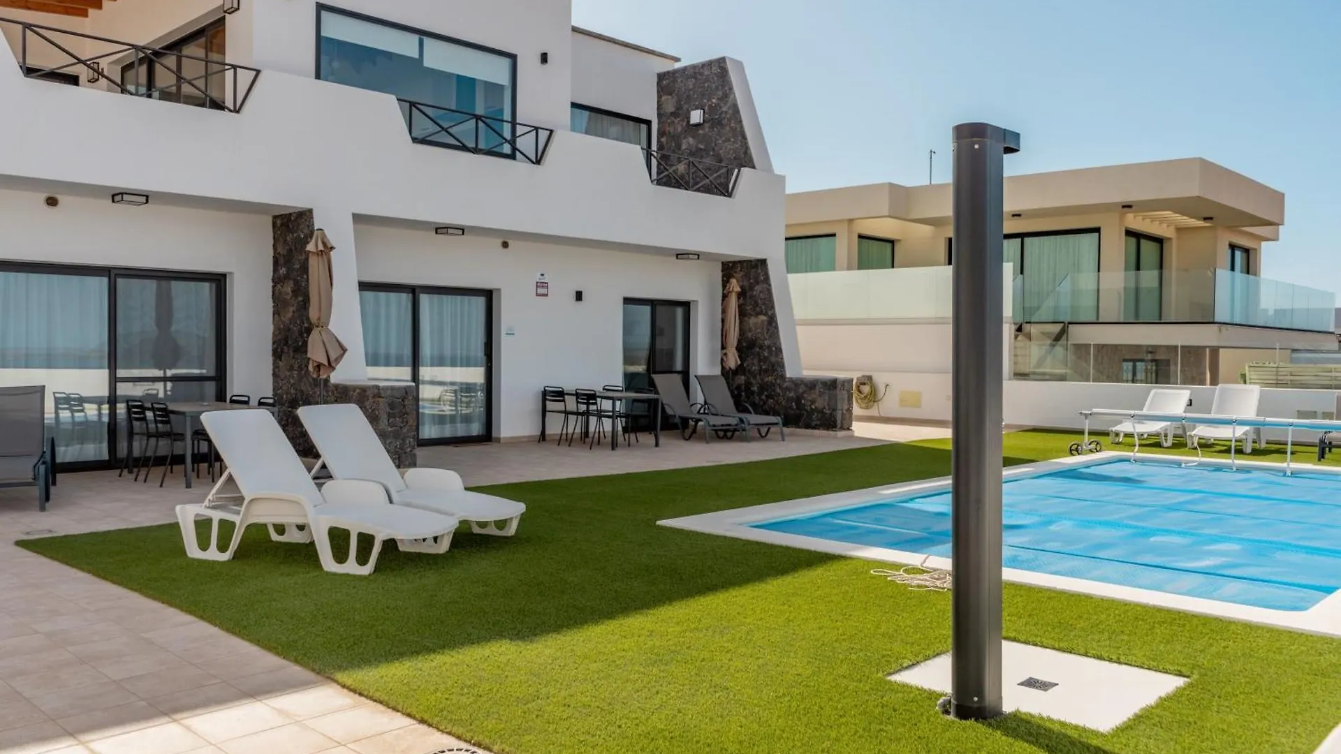 Seascape Pool, Air Con, View, Adult Only Apartamento Corralejo